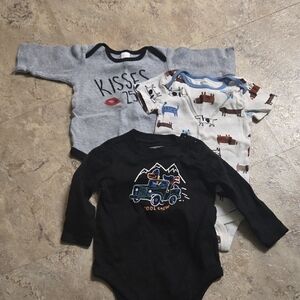 Bundle Of 3 6-9 Month Onsies